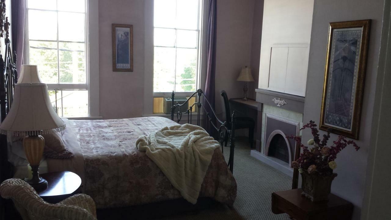 The Inn In Westport Bagian luar foto
