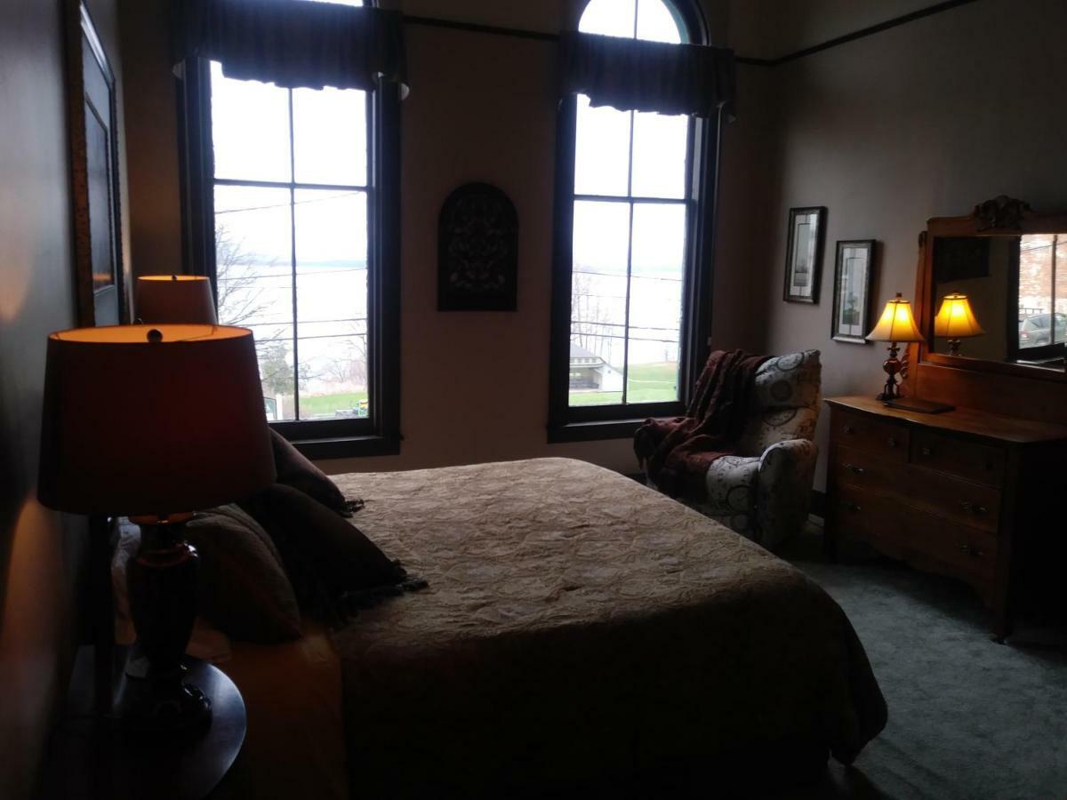 The Inn In Westport Bagian luar foto